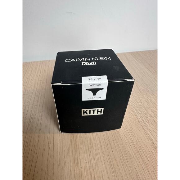 KITH x Calvin Klein Black Thong - Size XS - New - Picture 1 of 3